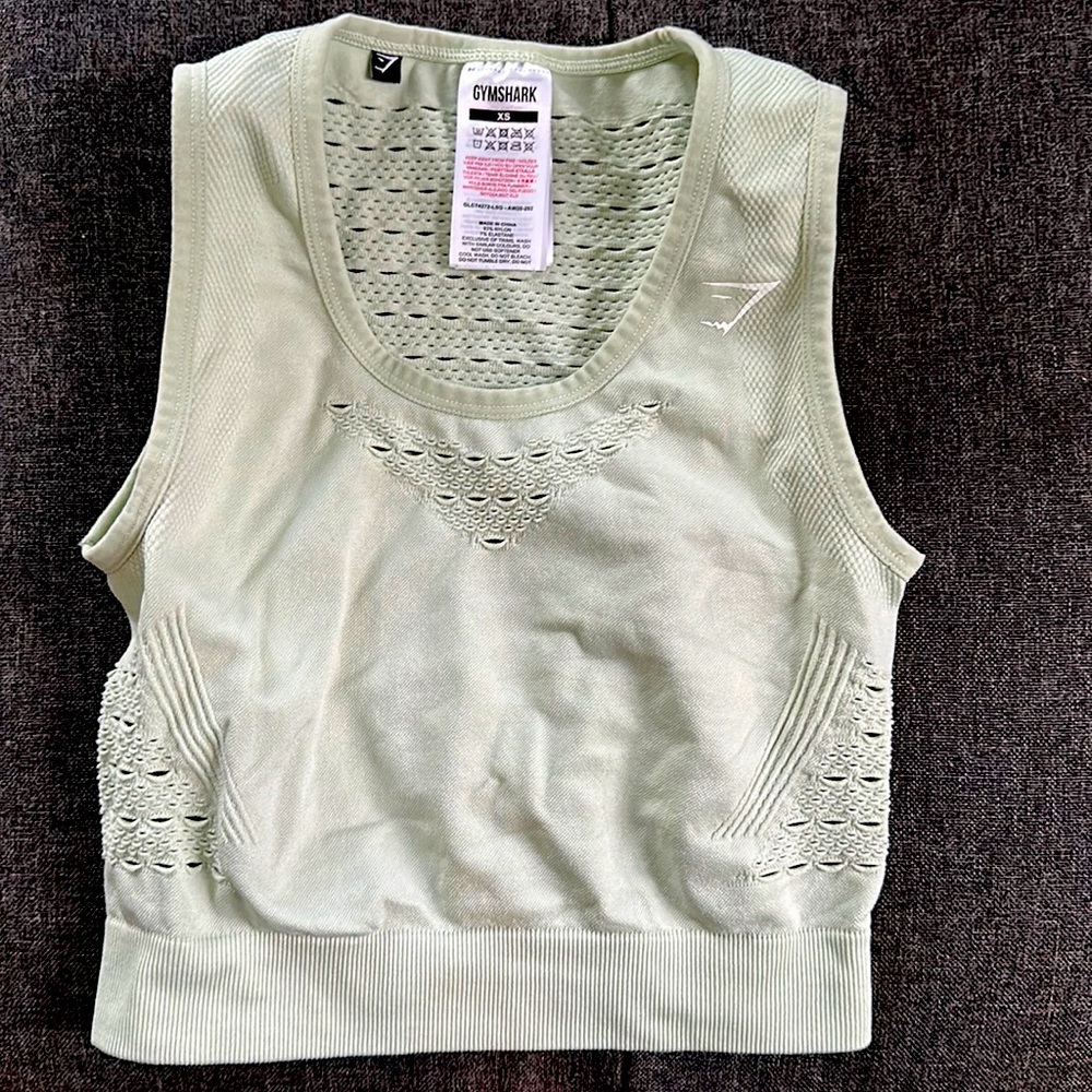 Gymshark top